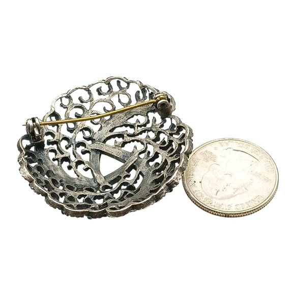 Vintage Silver Filigree Brooch Pin With Intricate Design - Picture 2 of 3